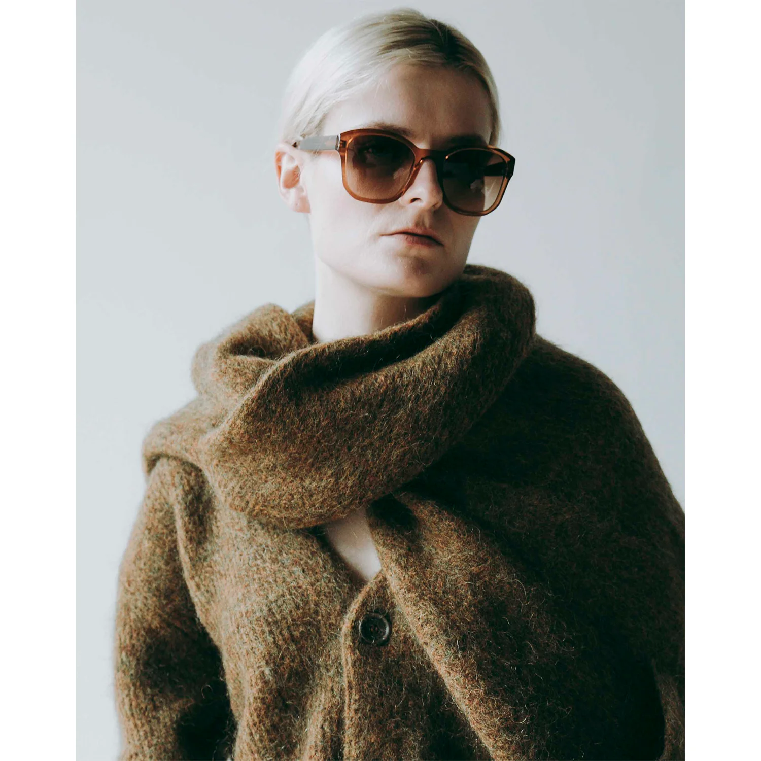 Eva Masaki BQE Sunglasses in Goldfinch - Image 4