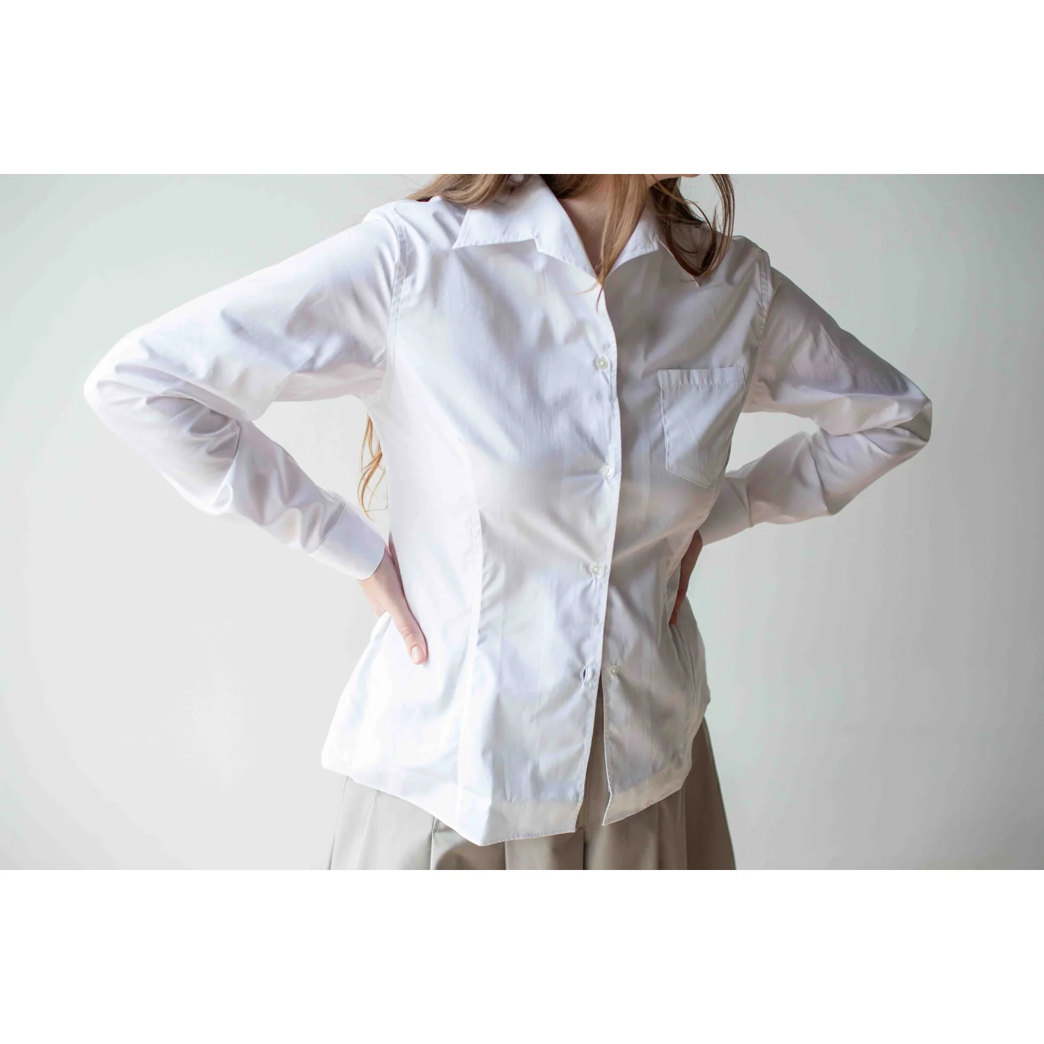 Flore Flore Rosie Shirt in White - Image 7