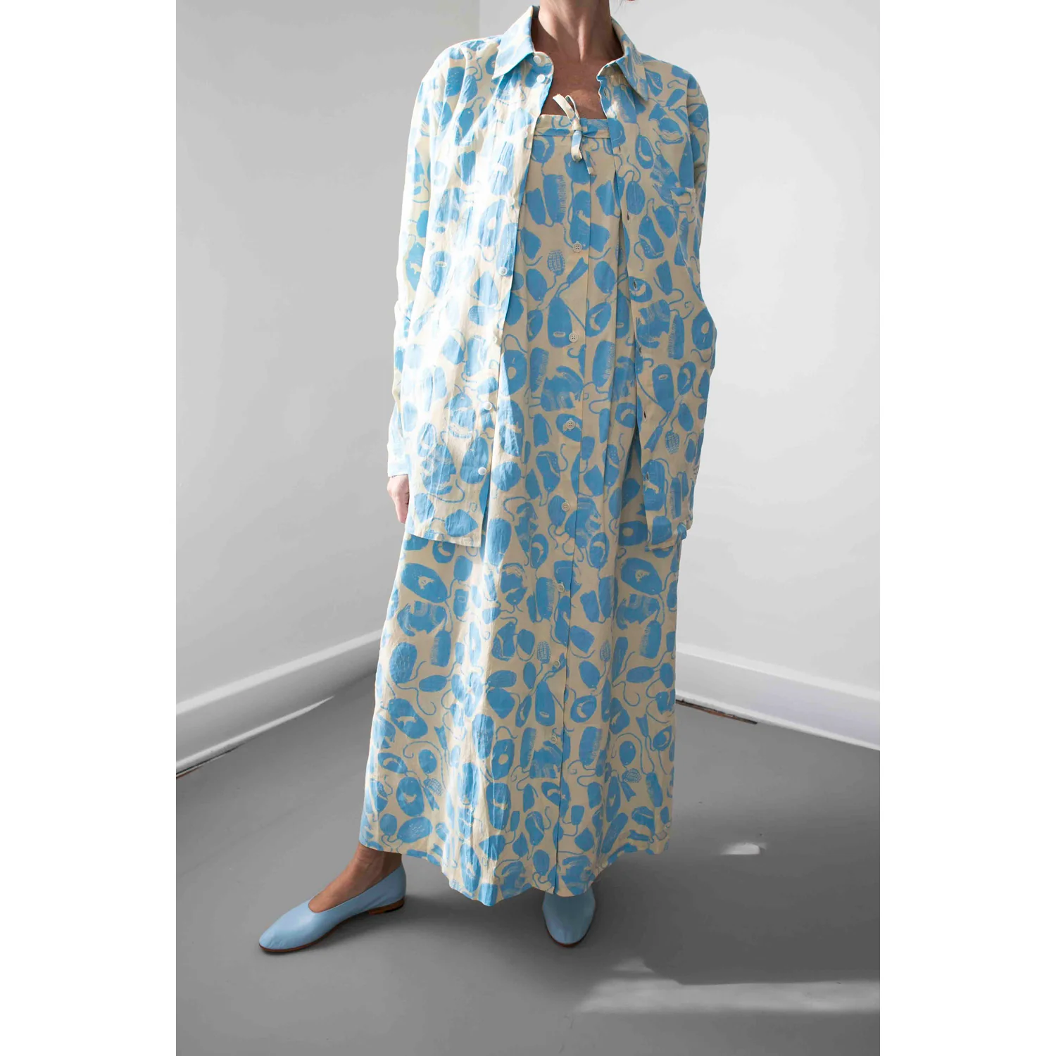 Henrik Vibskov New Blou Shirt in Ecru Amulets - Image 4