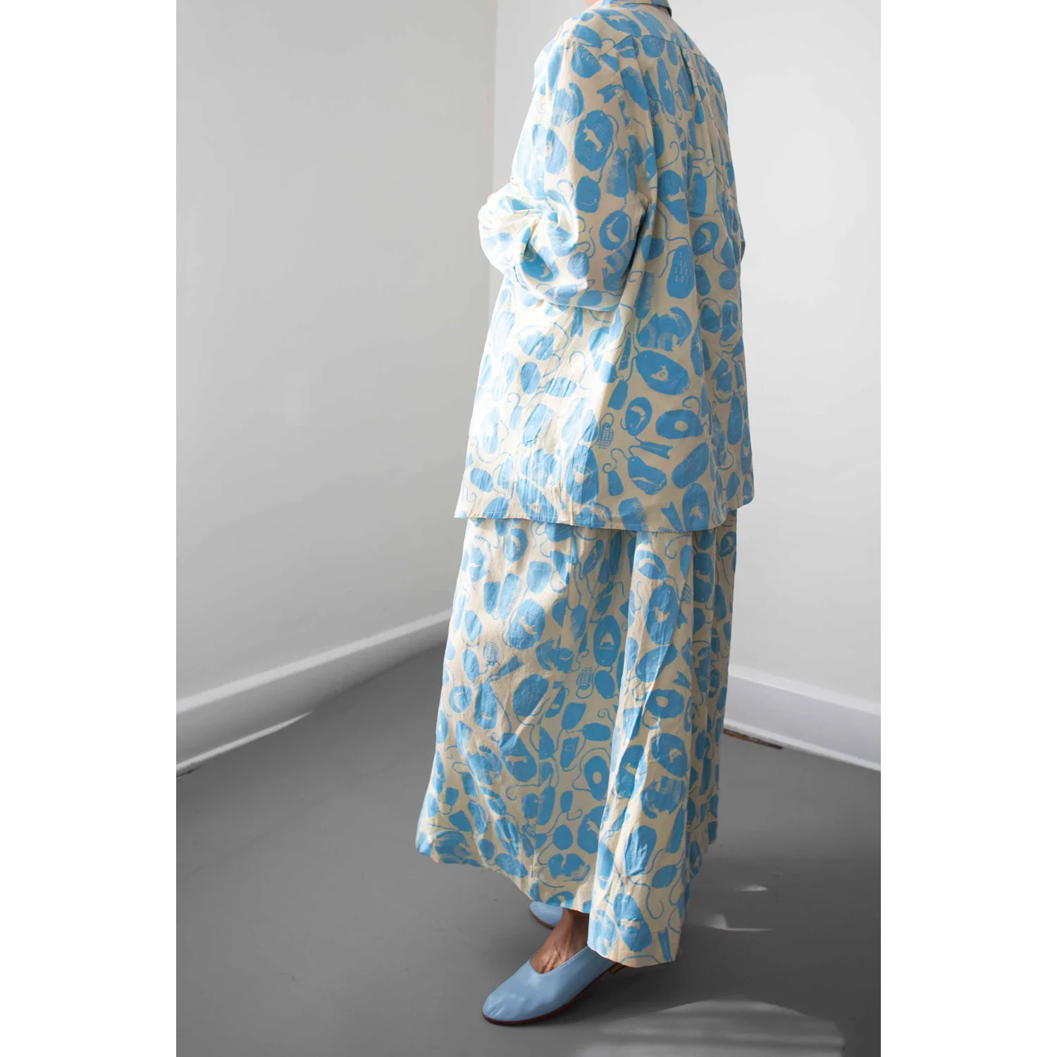 Henrik Vibskov New Blou Shirt in Ecru Amulets - Image 6