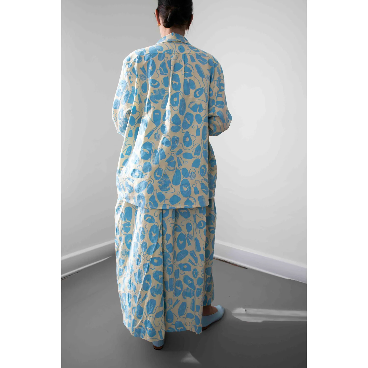 Henrik Vibskov New Blou Shirt in Ecru Amulets - Image 8