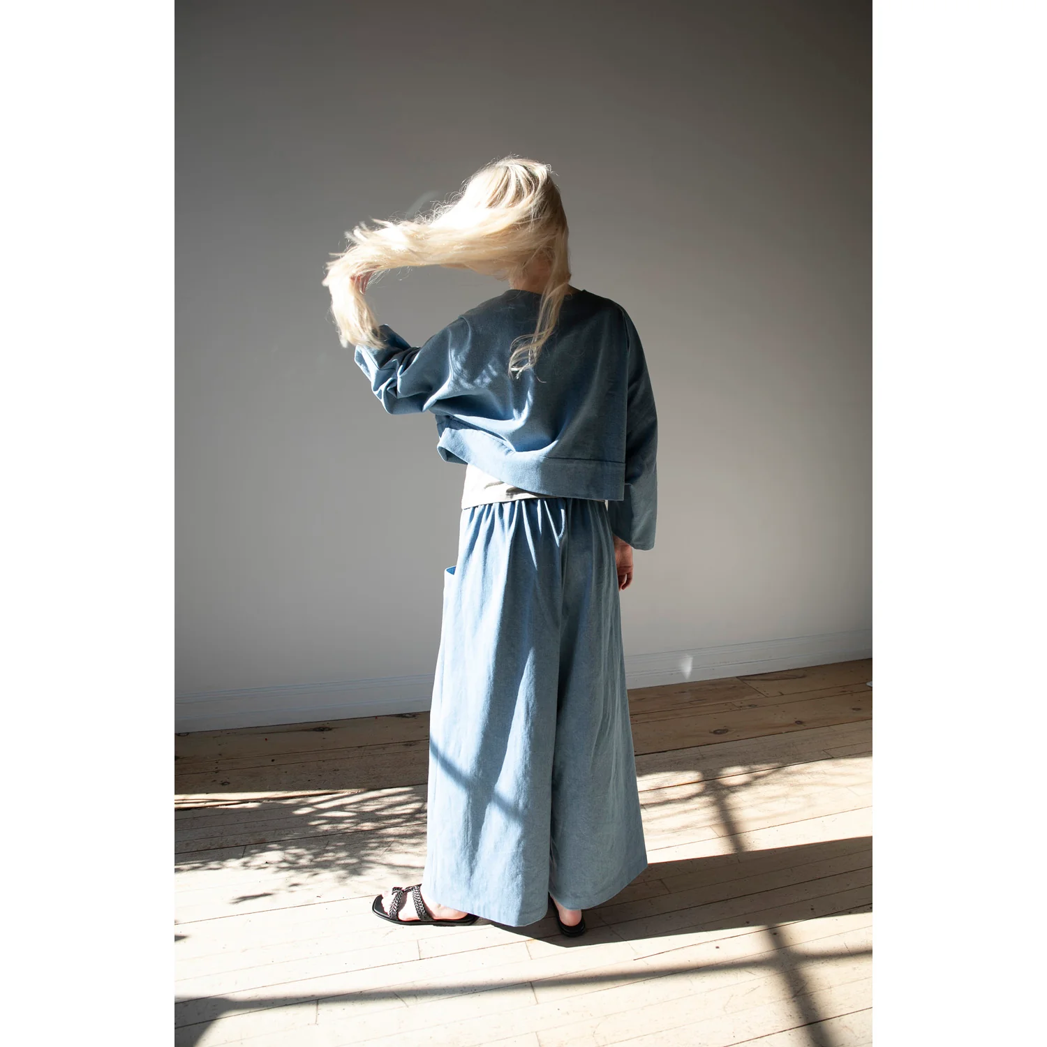 Kaarem Sponge Cropped Boxy Denim Jacket in Light Blue - Image 10