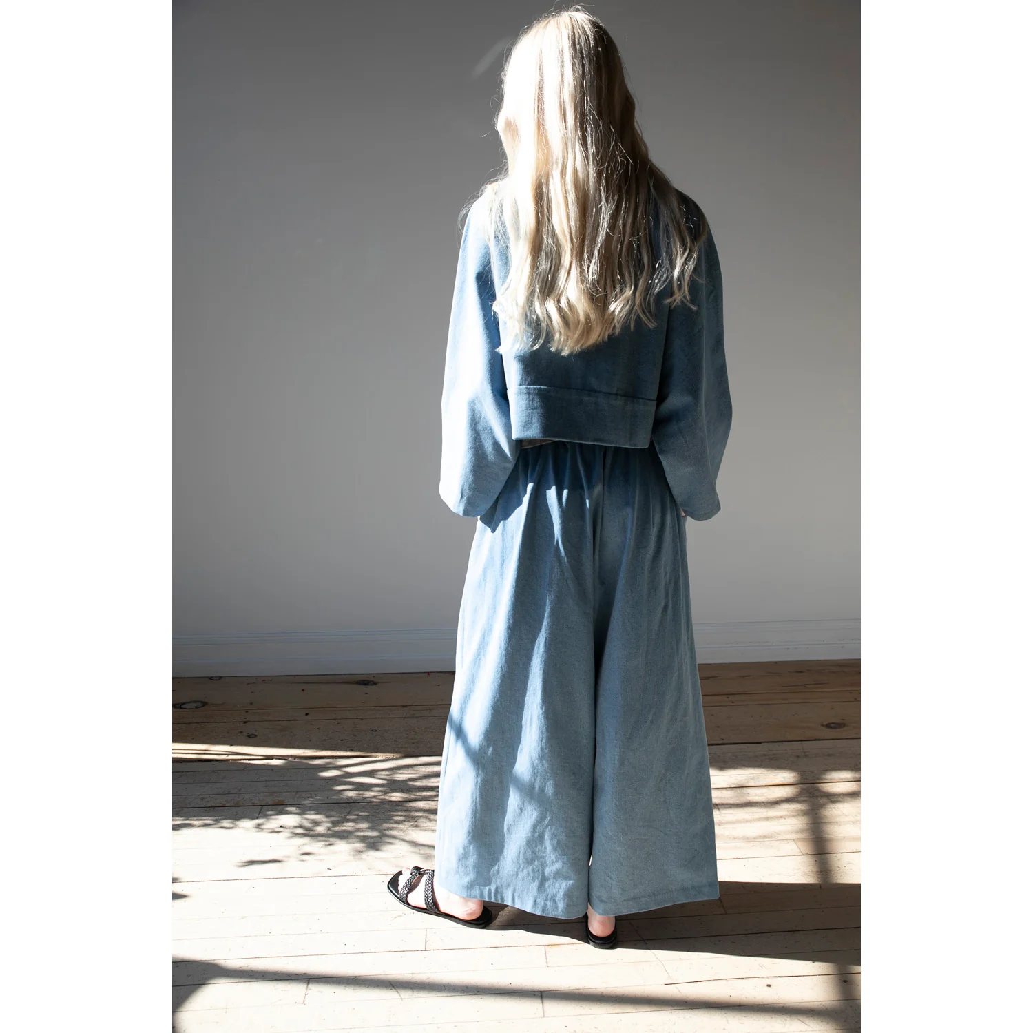 Kaarem Sponge Cropped Boxy Denim Jacket in Light Blue - Image 8