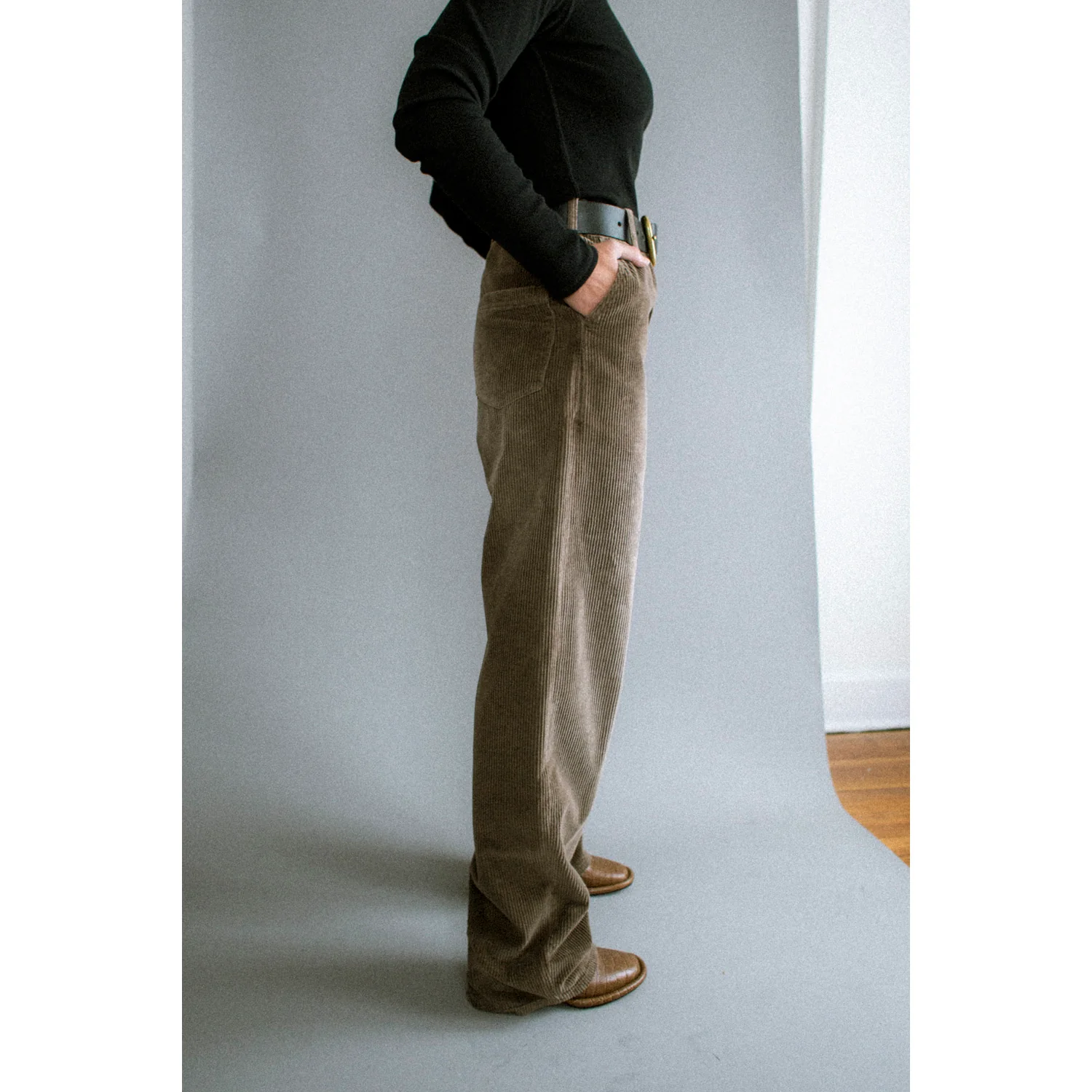 Kallmeyer Column Leg Jean in Mink Distressed Corduroy - Image 6