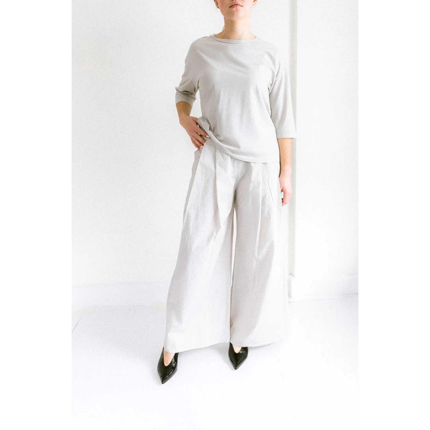 Labo.Art Dalla Pants in Quarzo - Image 4