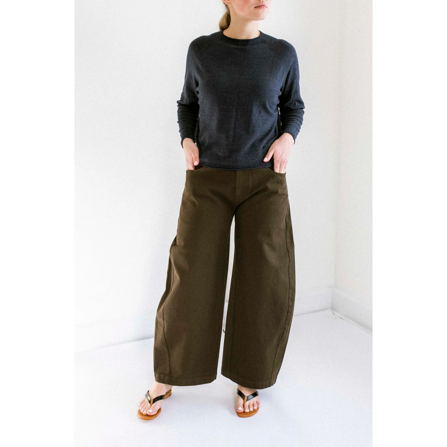 Labo.Art Wan Pants in Maron - Image 7