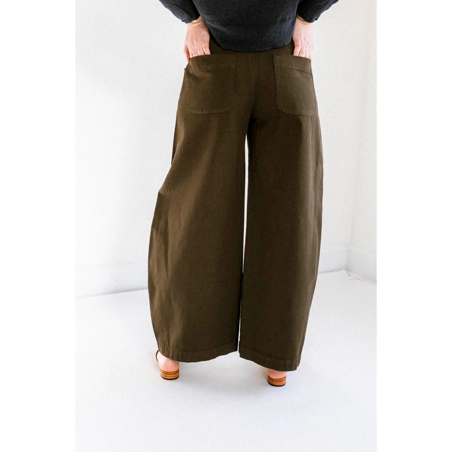 Labo.Art Wan Pants in Maron - Image 8