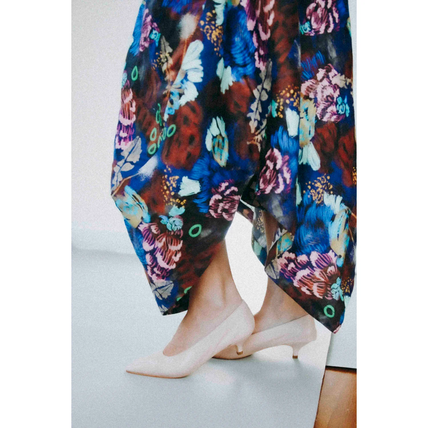 Martiniano After Party Heel in Makeup - Image 5