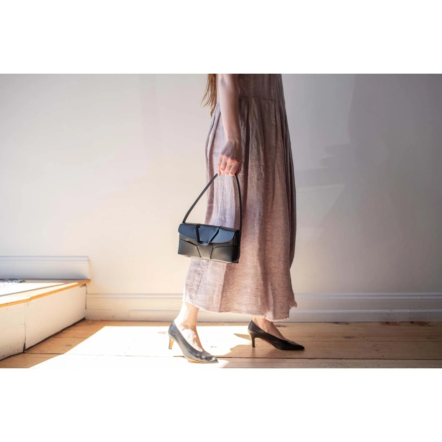 Martiniano Party in Black - Image 9