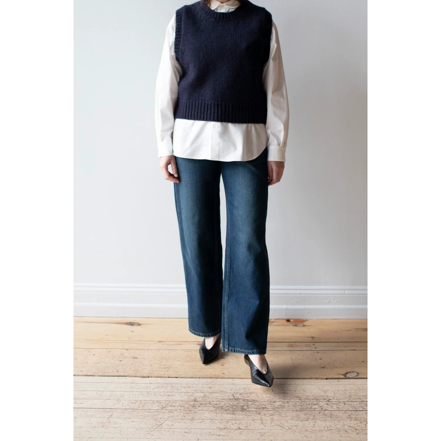 MHL. Longline Shirt in White Compact Cotton Poplin - Image 4