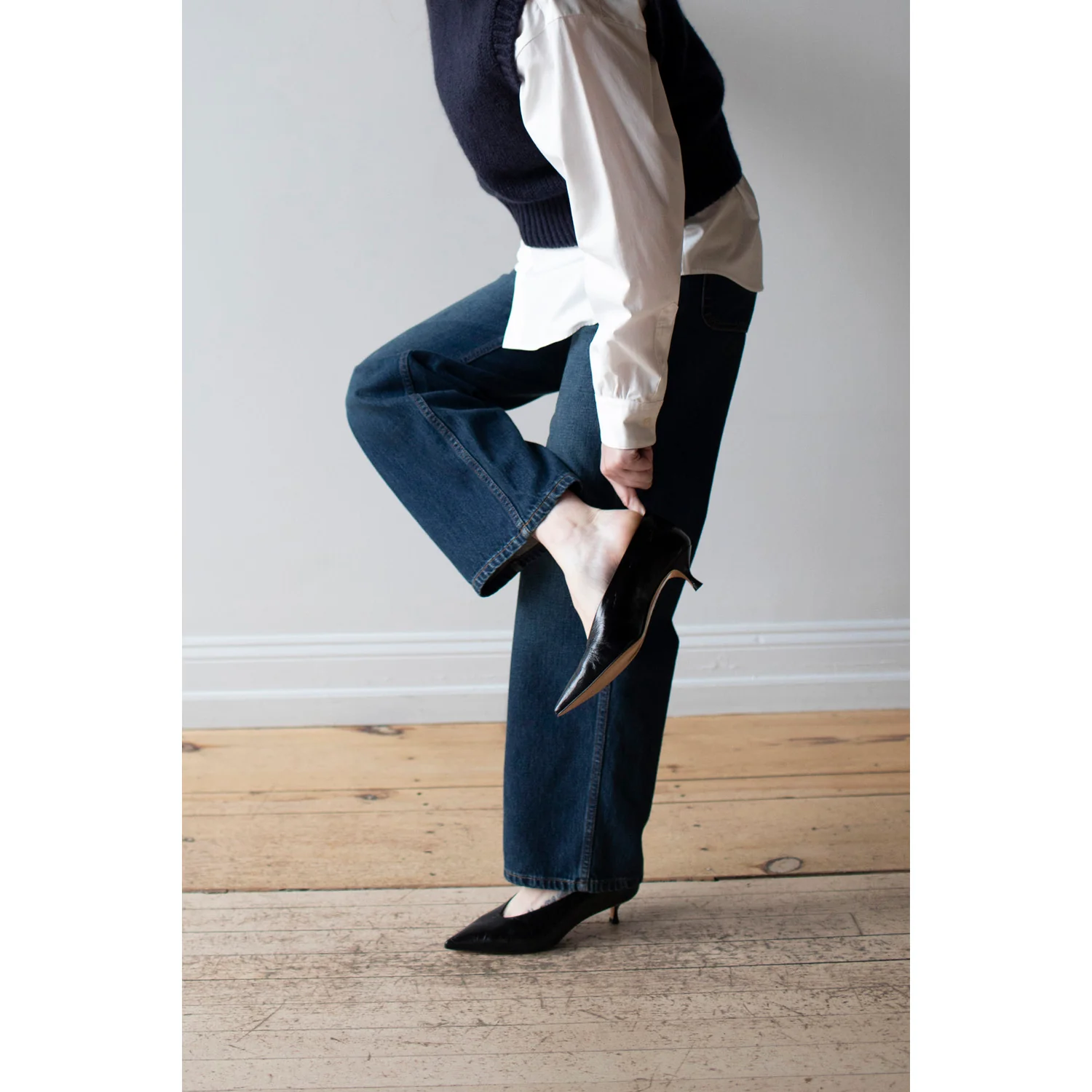 MHL. Longline Shirt in White Compact Cotton Poplin - Image 6