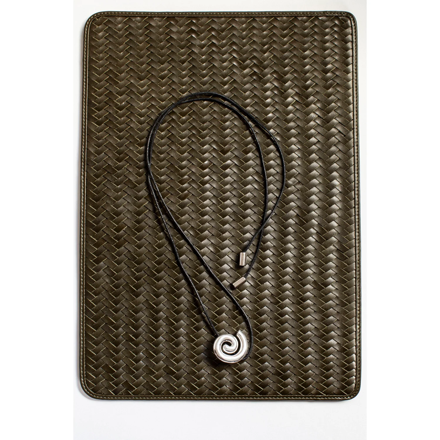 Nomia Spiral Cord Necklace in Silver - Image 9